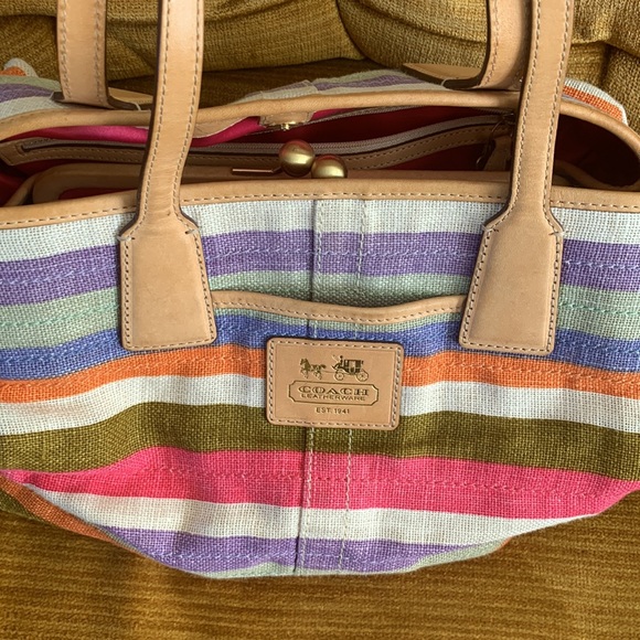 Coach Hampton’s 10th Anniversary Bag - Picture 2 of 7